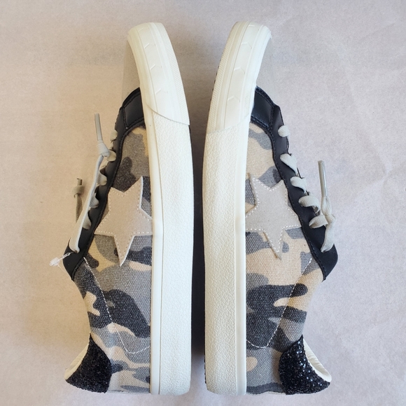 New Vintage Havana Gail Camo Glitter Sneakers - Picture 5 of 7